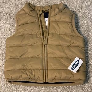 Old Navy Puffer Vest